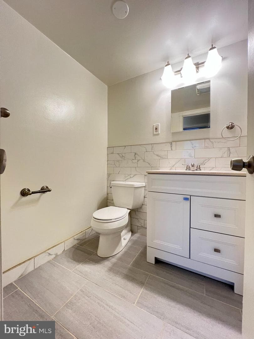4411 Romlon St # 101 photo 17