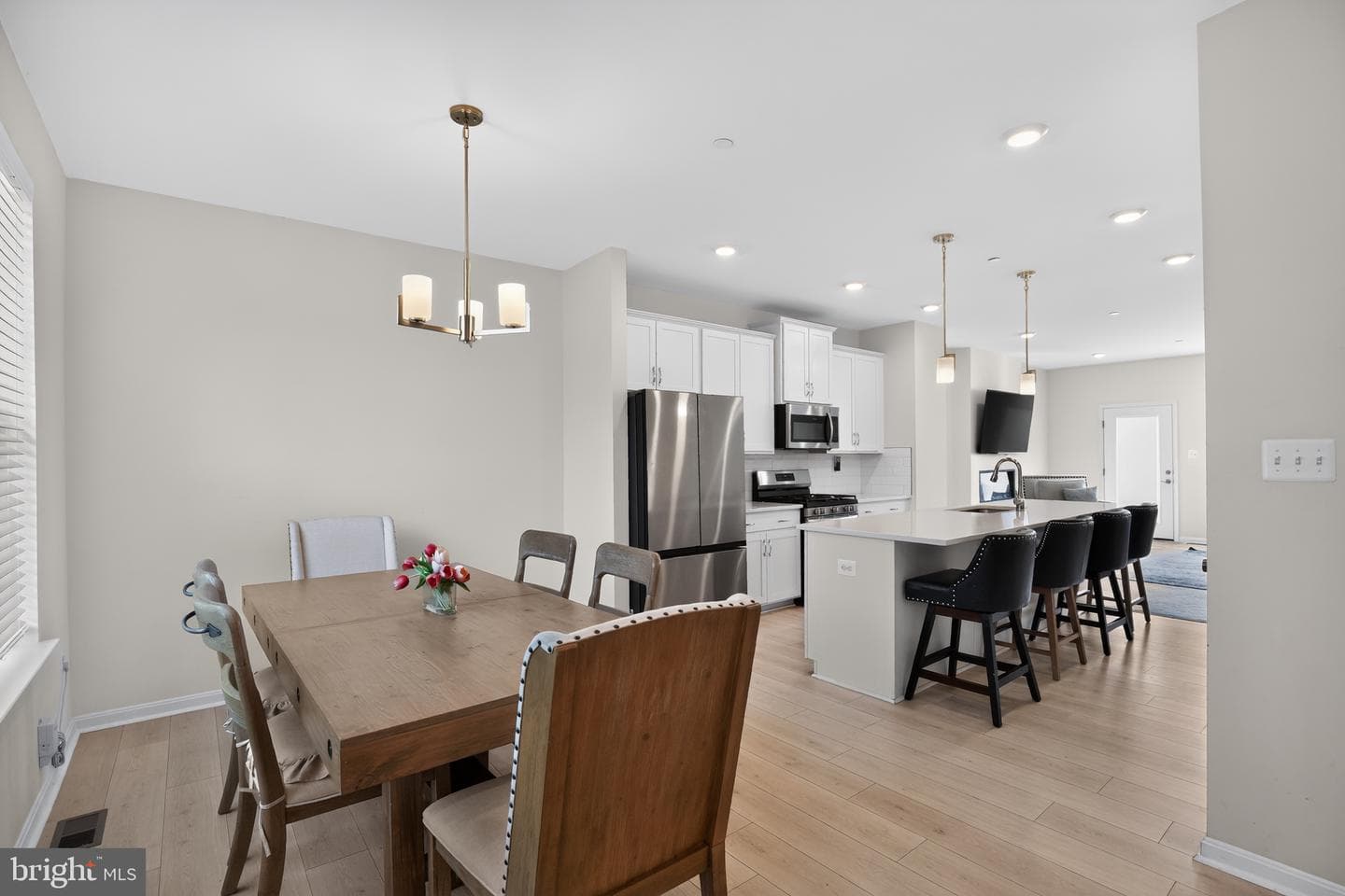 10406 Serenade Lane photo 4