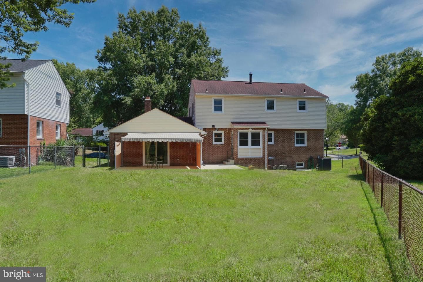 331 Alastair Street photo 35