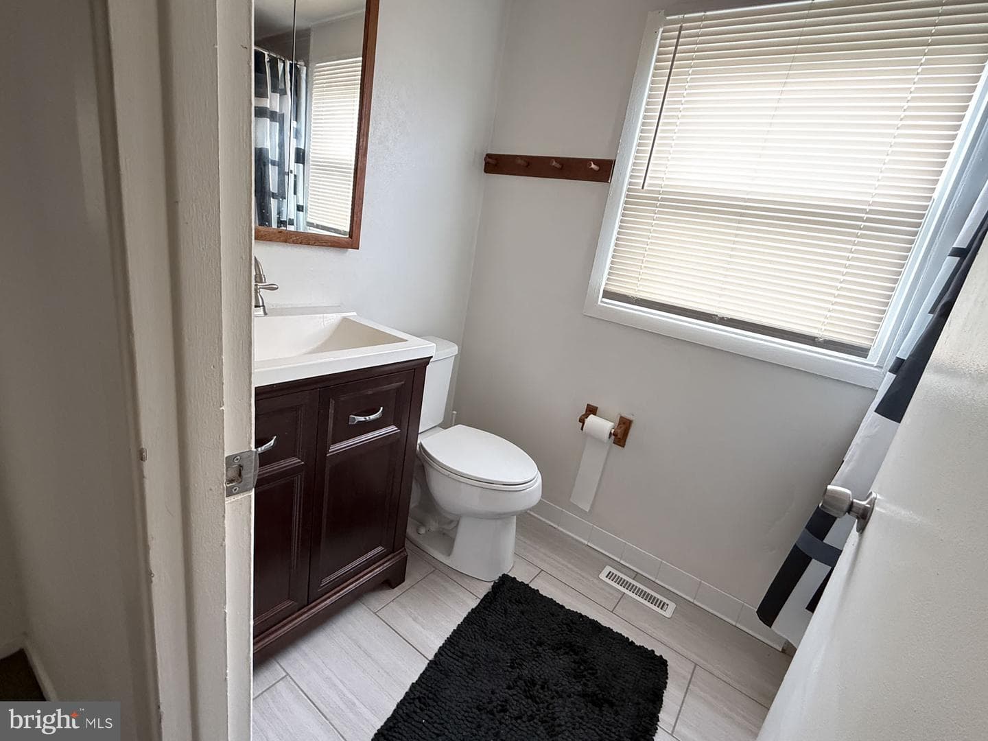 12412 Stonehaven Lane photo 13