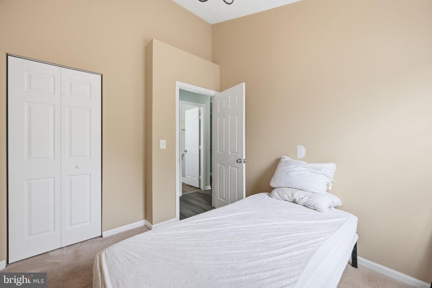 14531 London Lane photo 12