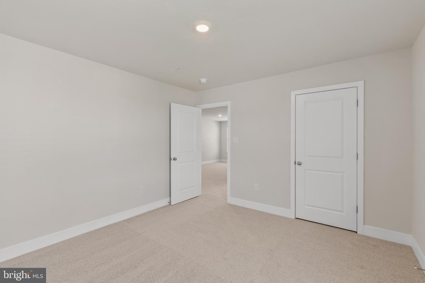 5115 Glistening Pond Way photo 40