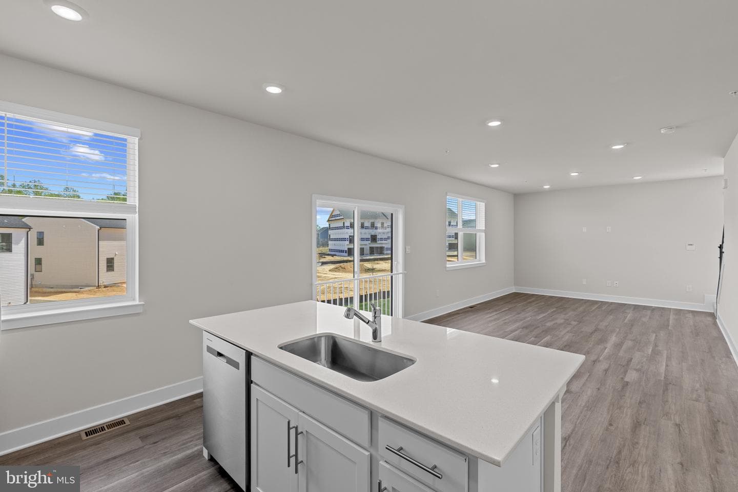 5127 Glistening Pond Way photo 7