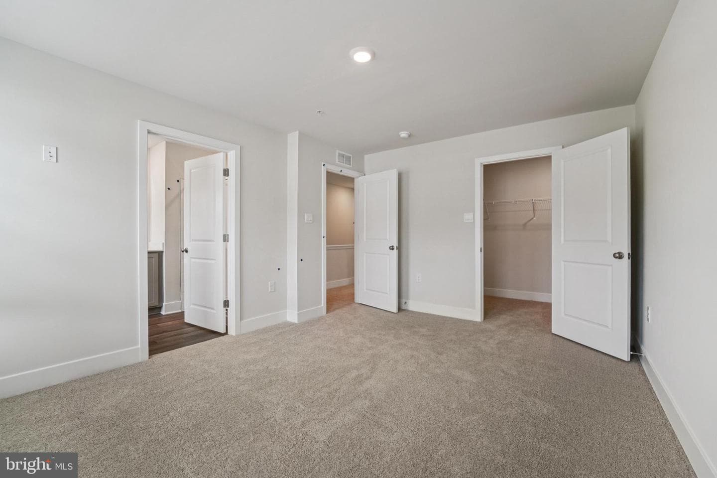 5242 Woodyard Road photo 22