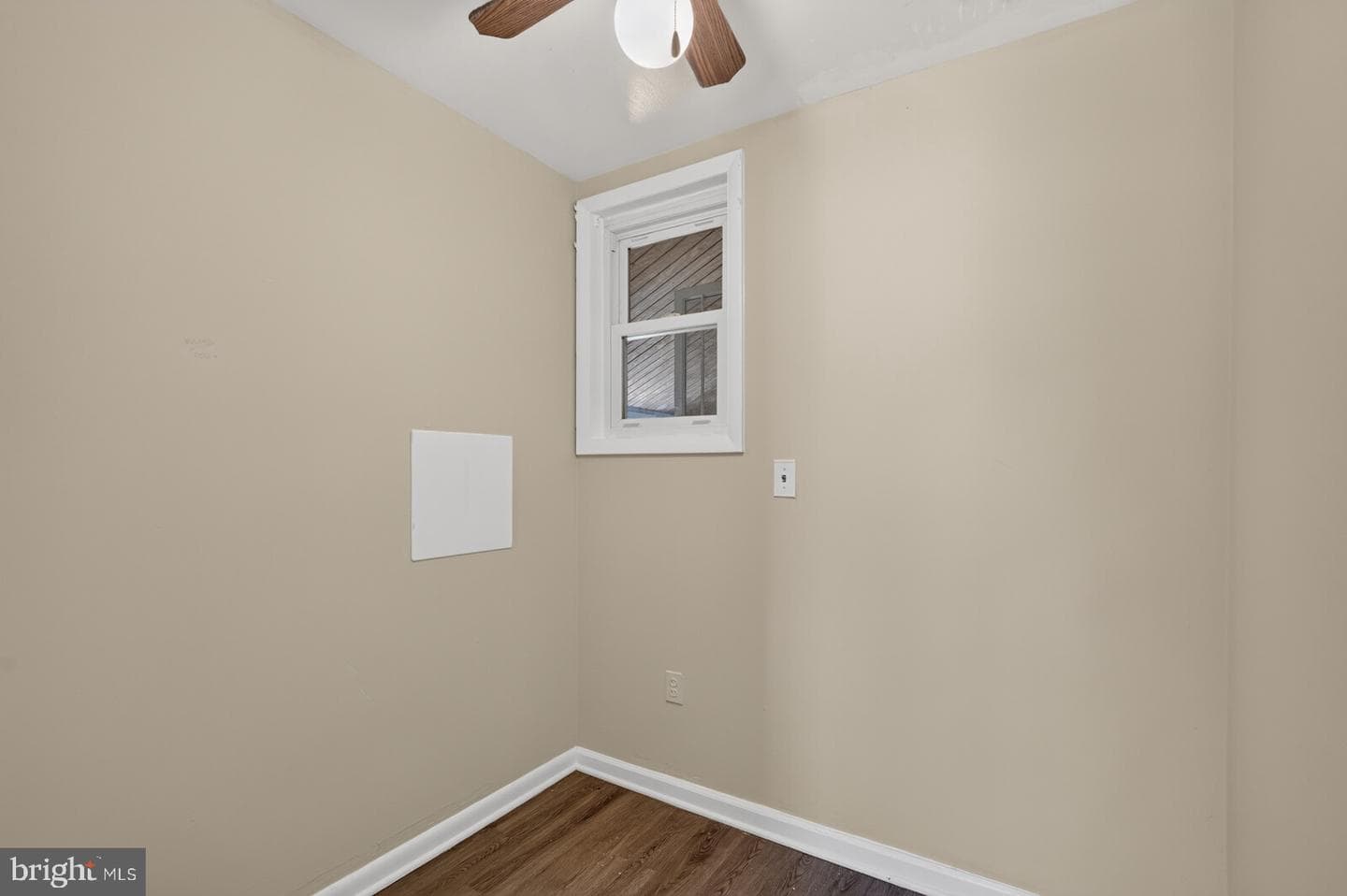 2021 Sheridan Street photo 9