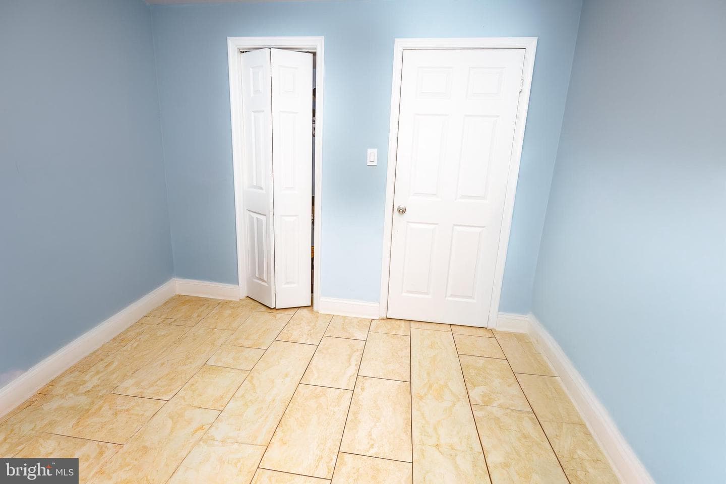 4413 Lakeview Drive photo 30