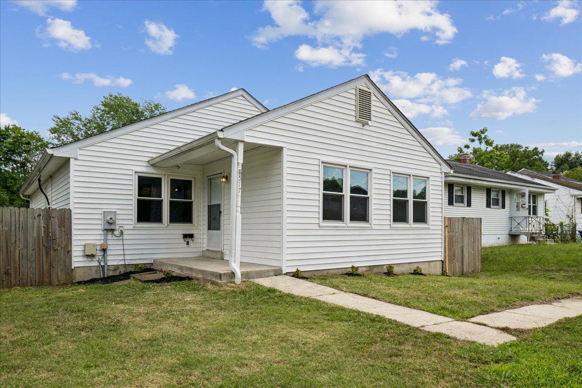8517 Potomac Avenue, College Park