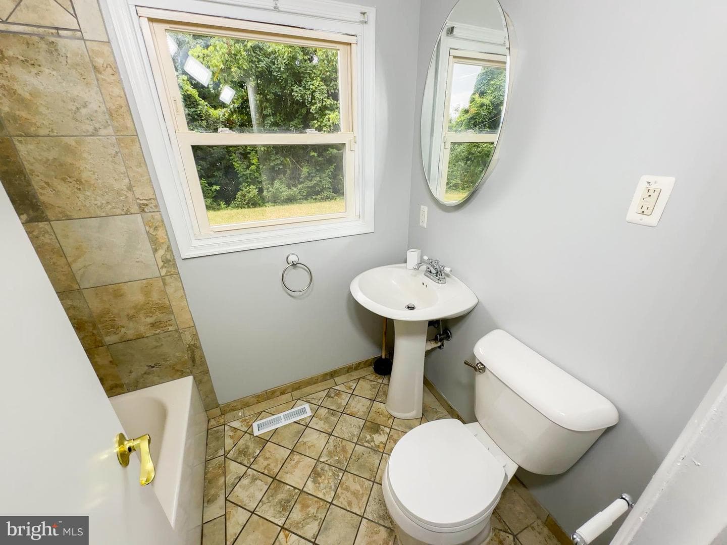 12319 Manvel Lane photo 33