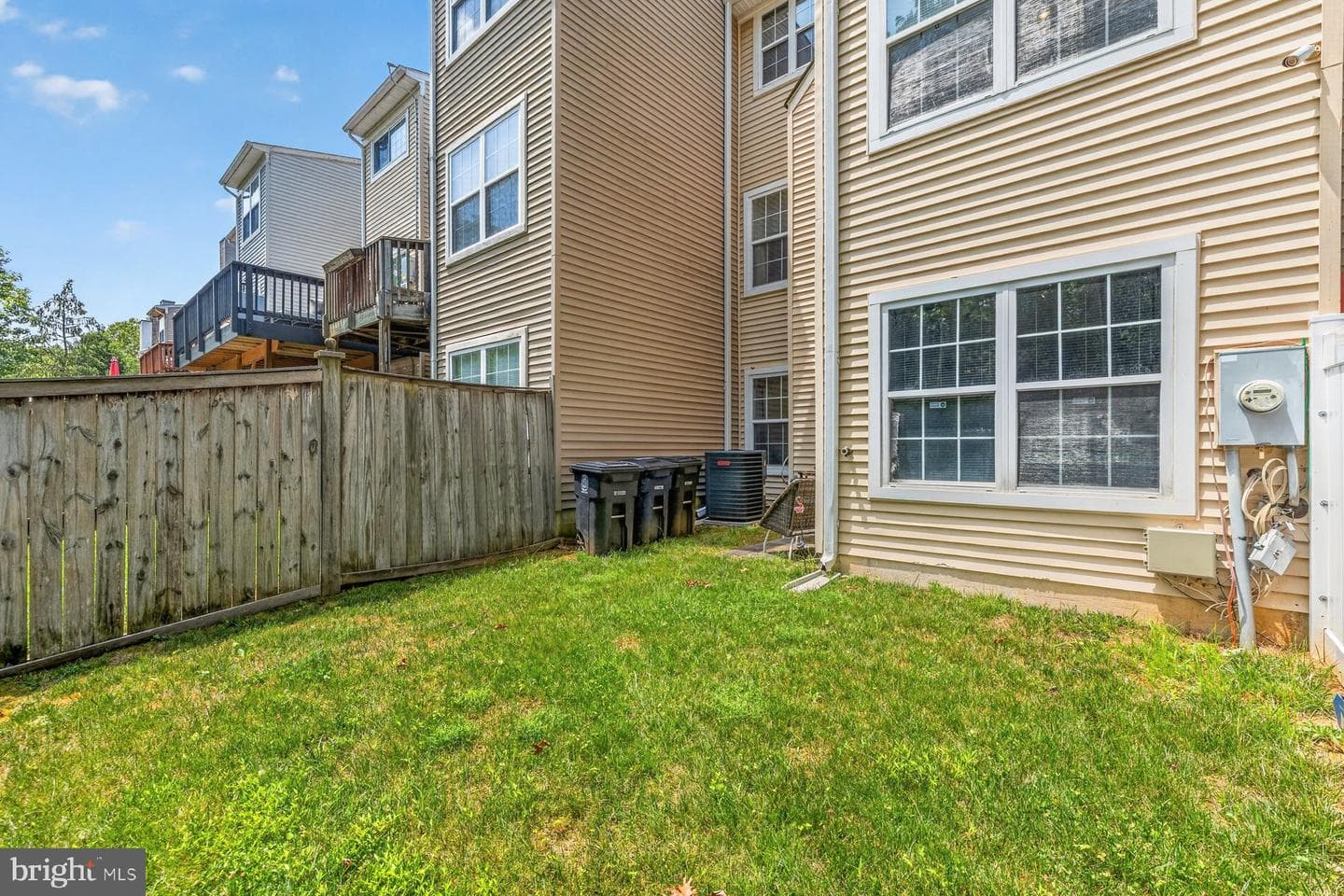 10209 Balsam Poplar Place photo 28
