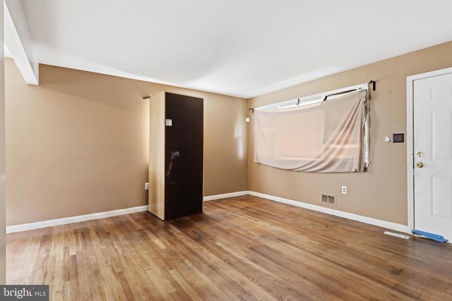 5436 Odell Road photo 7