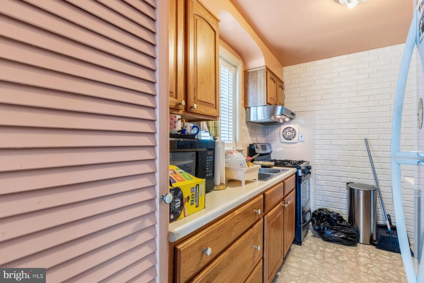 1412 Legation Road photo 7