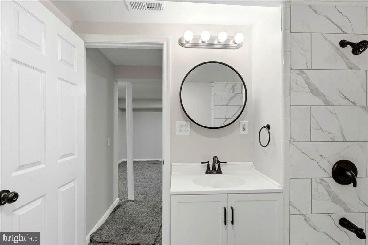 5713 Eagle Street photo 11