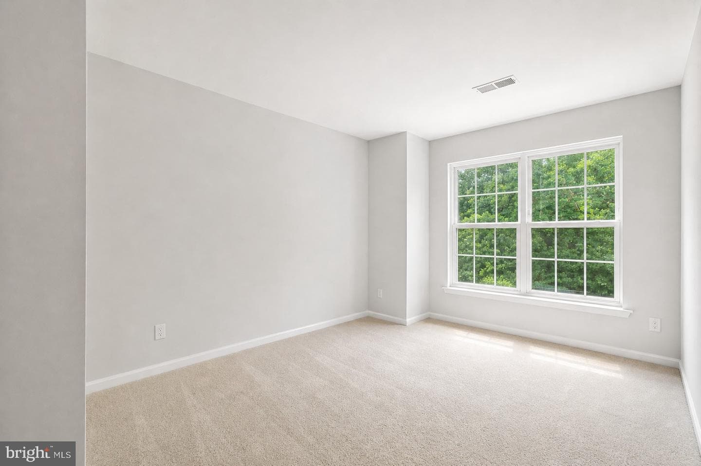 1052 Owens Road photo 30