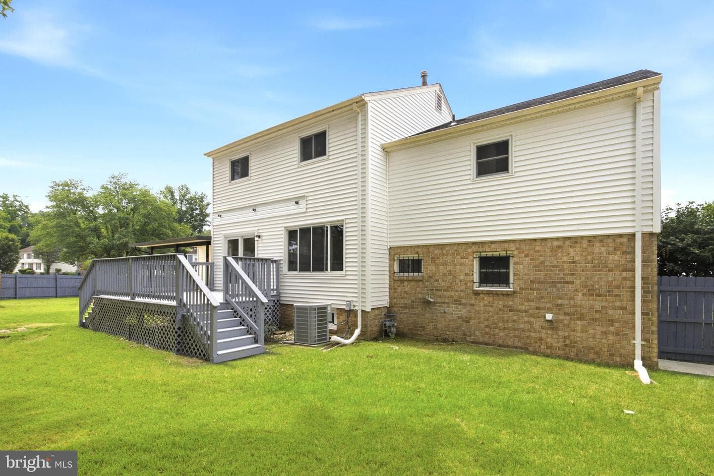 408 E Tantallon Drive photo 34