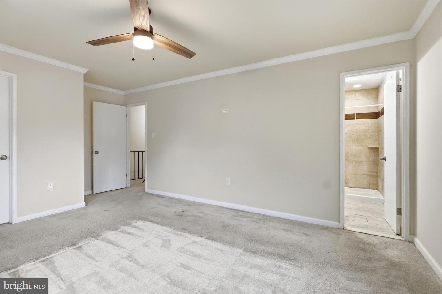 542 Peacock Drive photo 22