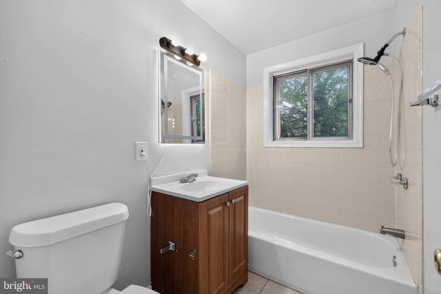 5504 Westminster Court photo 16