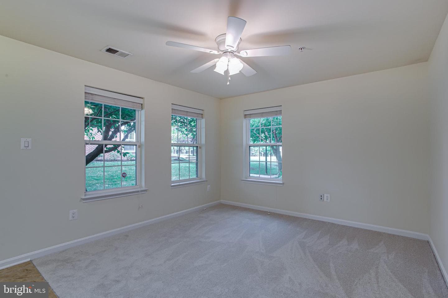 1709 Fernwood Drive photo 9