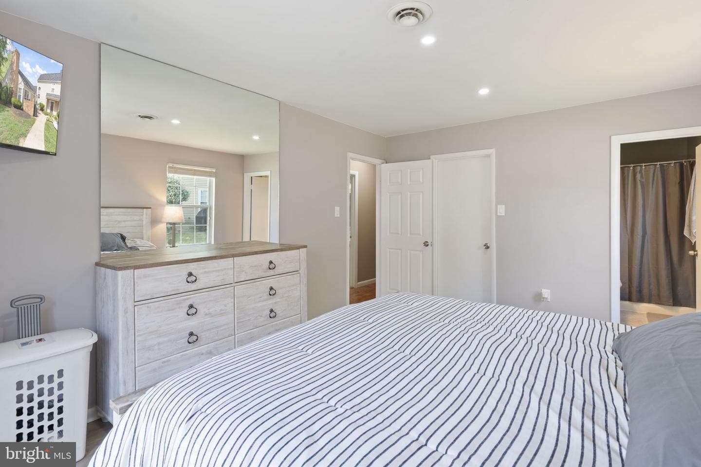 4808 Colonel Brooke Court #304 photo 22