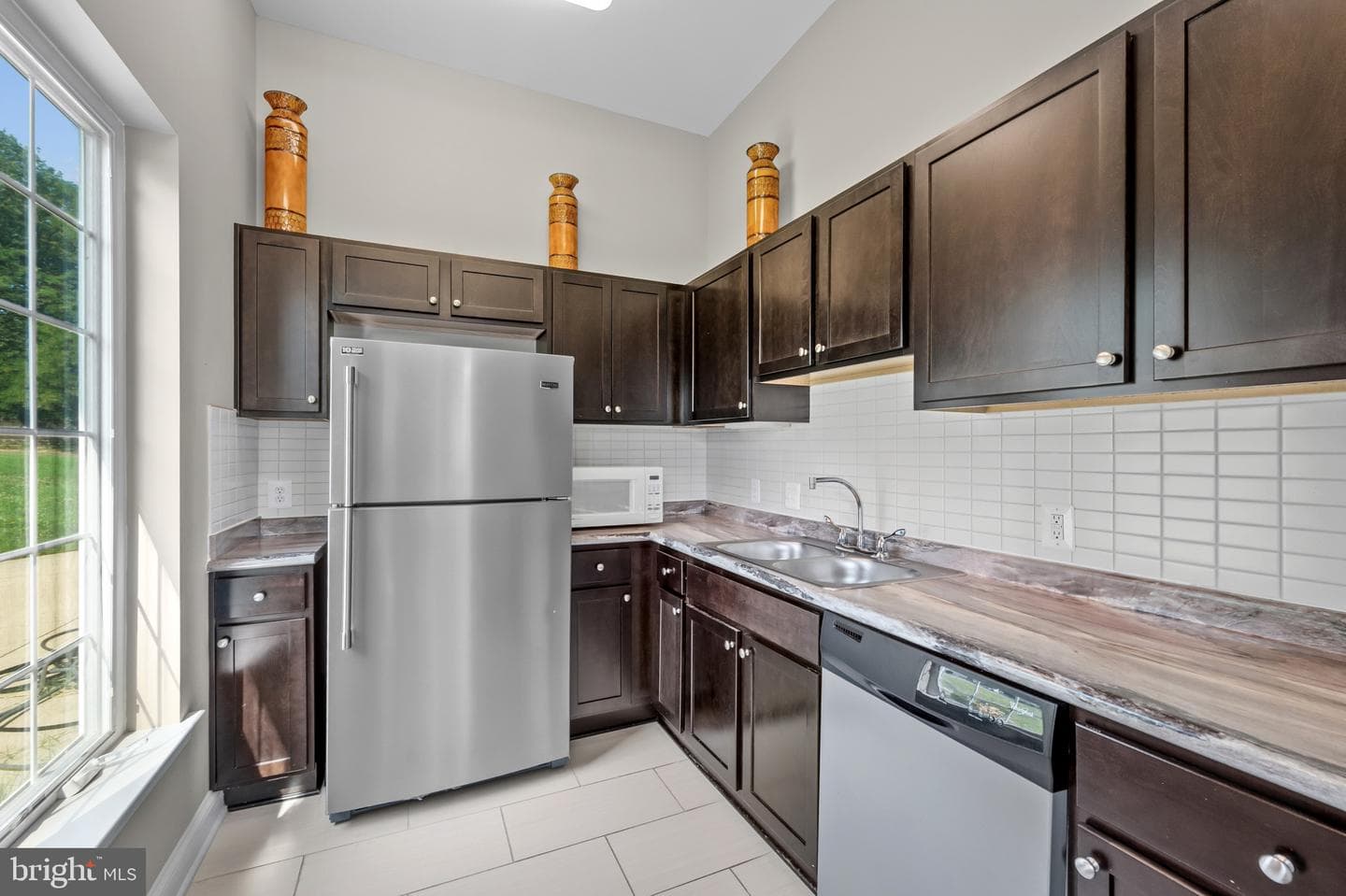 1321 Karen Boulevard #301 photo 25