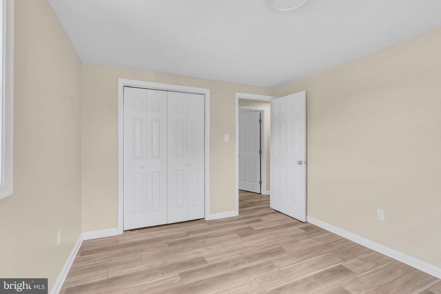 7536 Abbington Drive photo 32