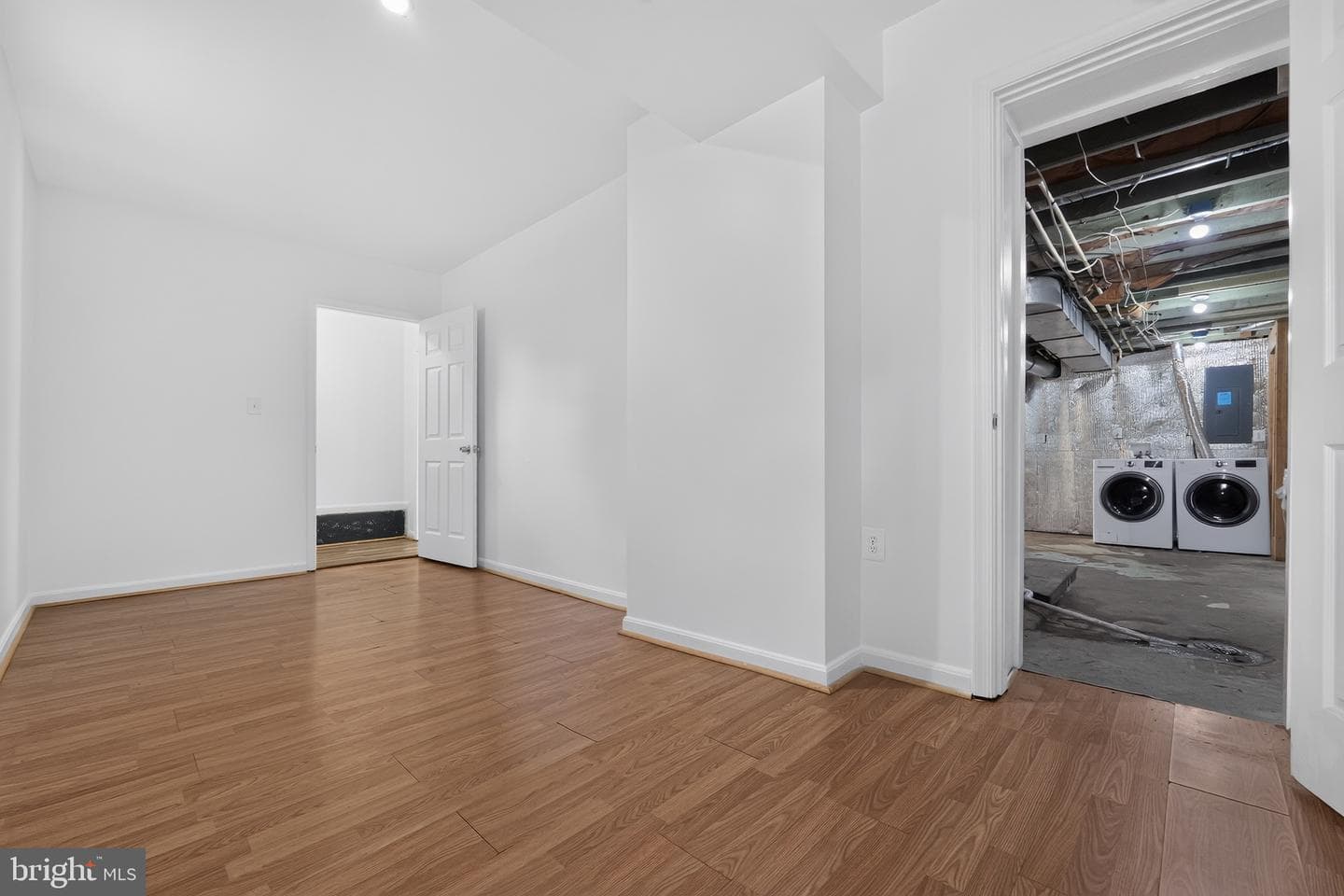 1113 Jansen Avenue photo 47