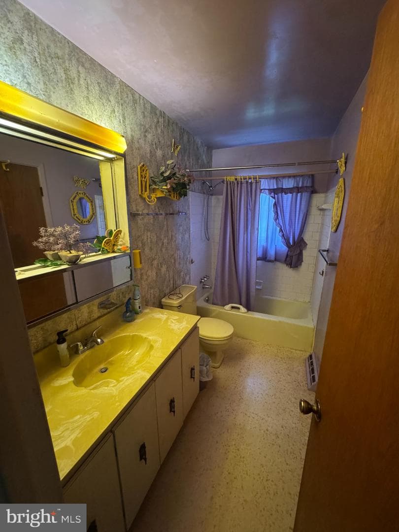 7909 Dellwood Avenue photo 10