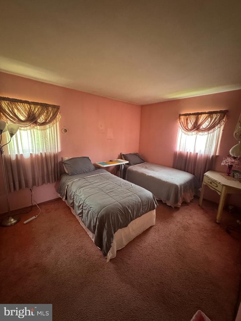7909 Dellwood Avenue photo 8