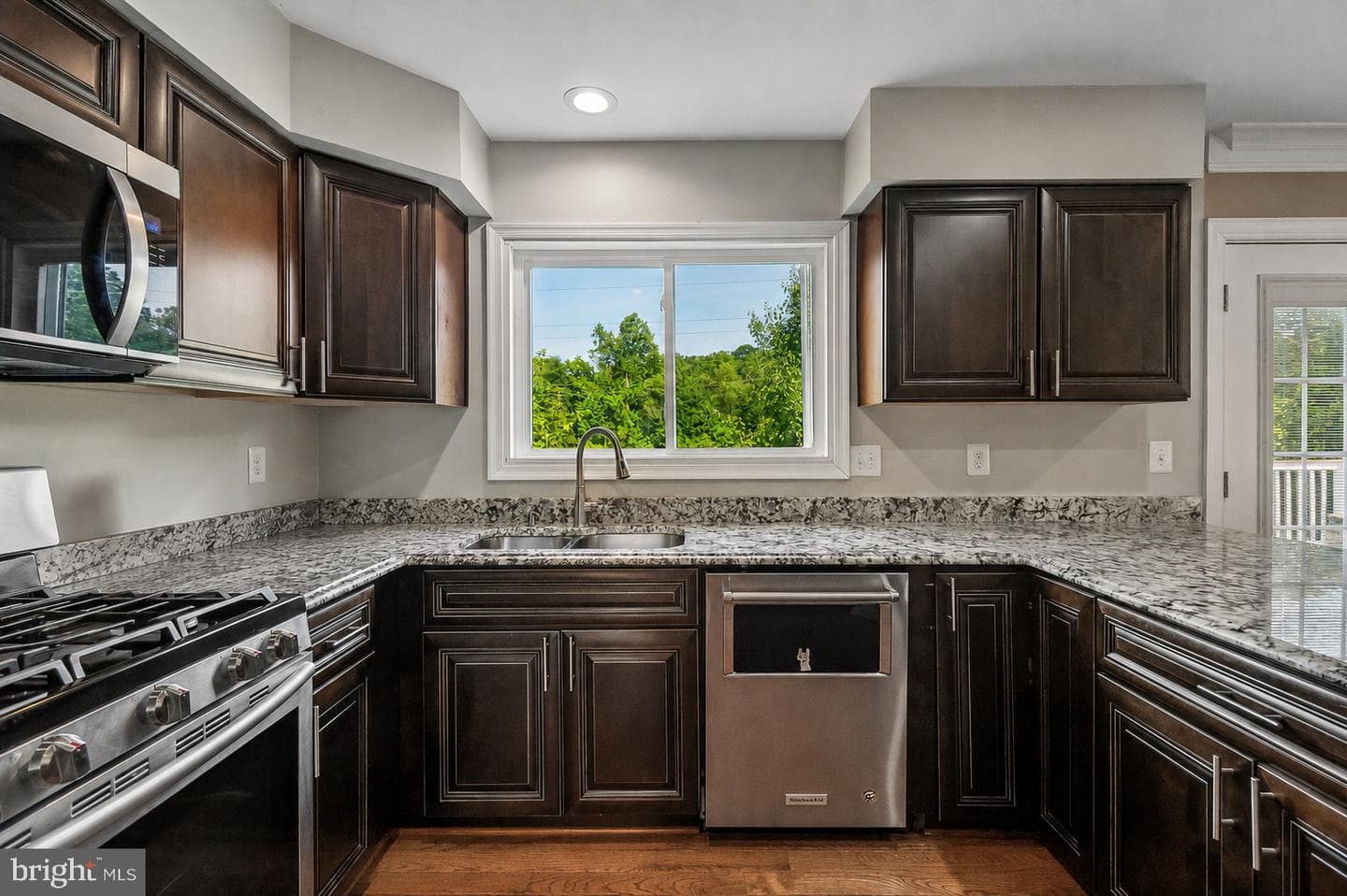 10606 Taunton Court photo 8
