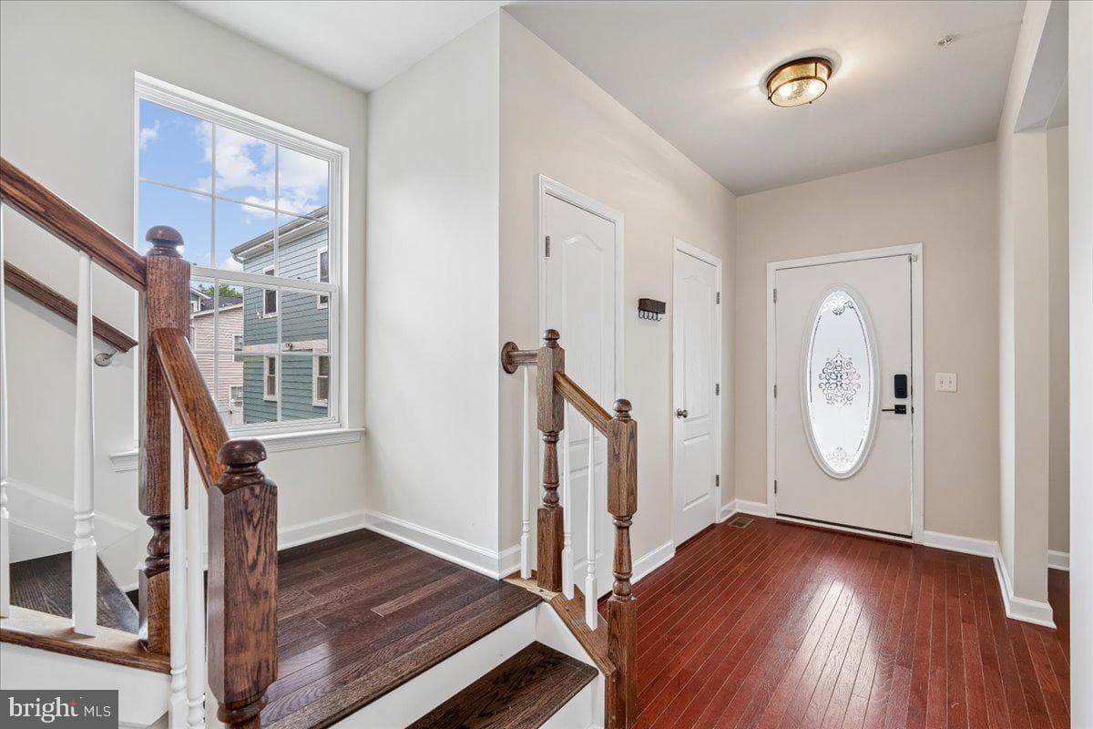 3602 Taylor Street, Brentwood