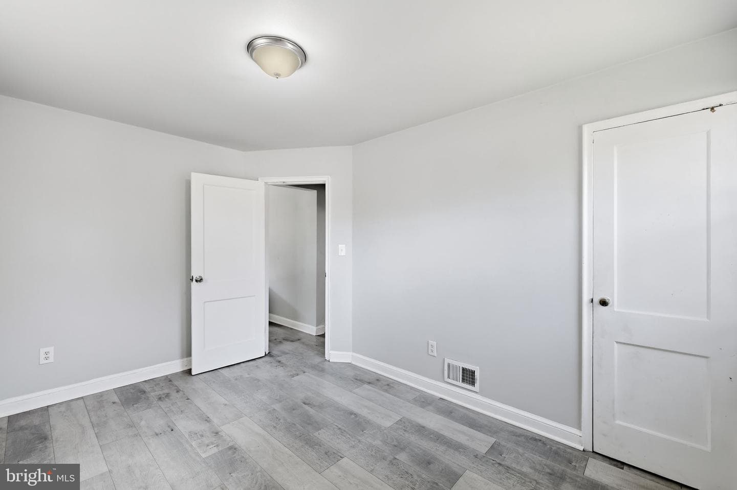 4718 68th Avenue photo 24