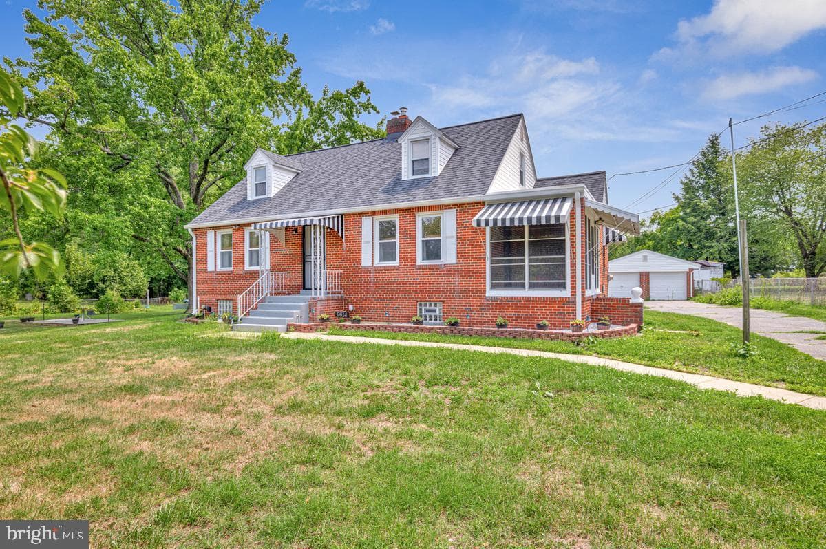 6614 Horseshoe Road, Clinton