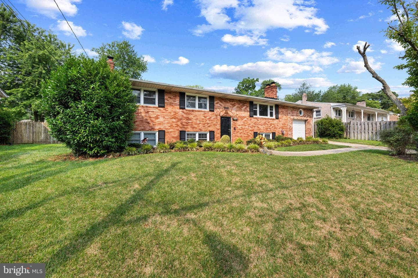 7121 Karen Anne Drive photo 3