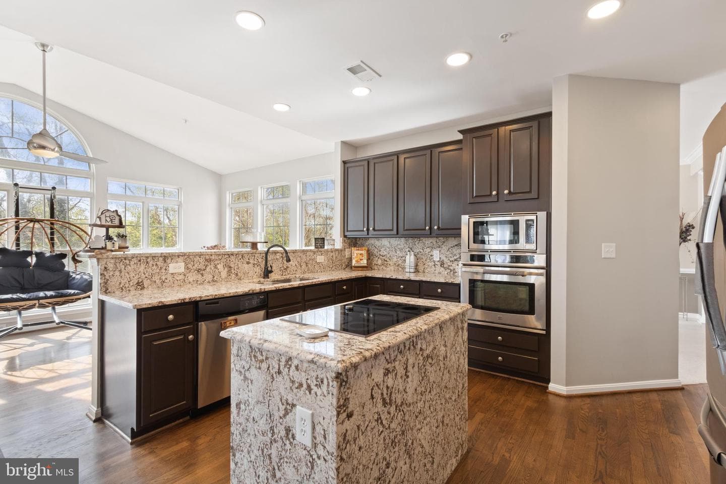 10102 Mike Road photo 11