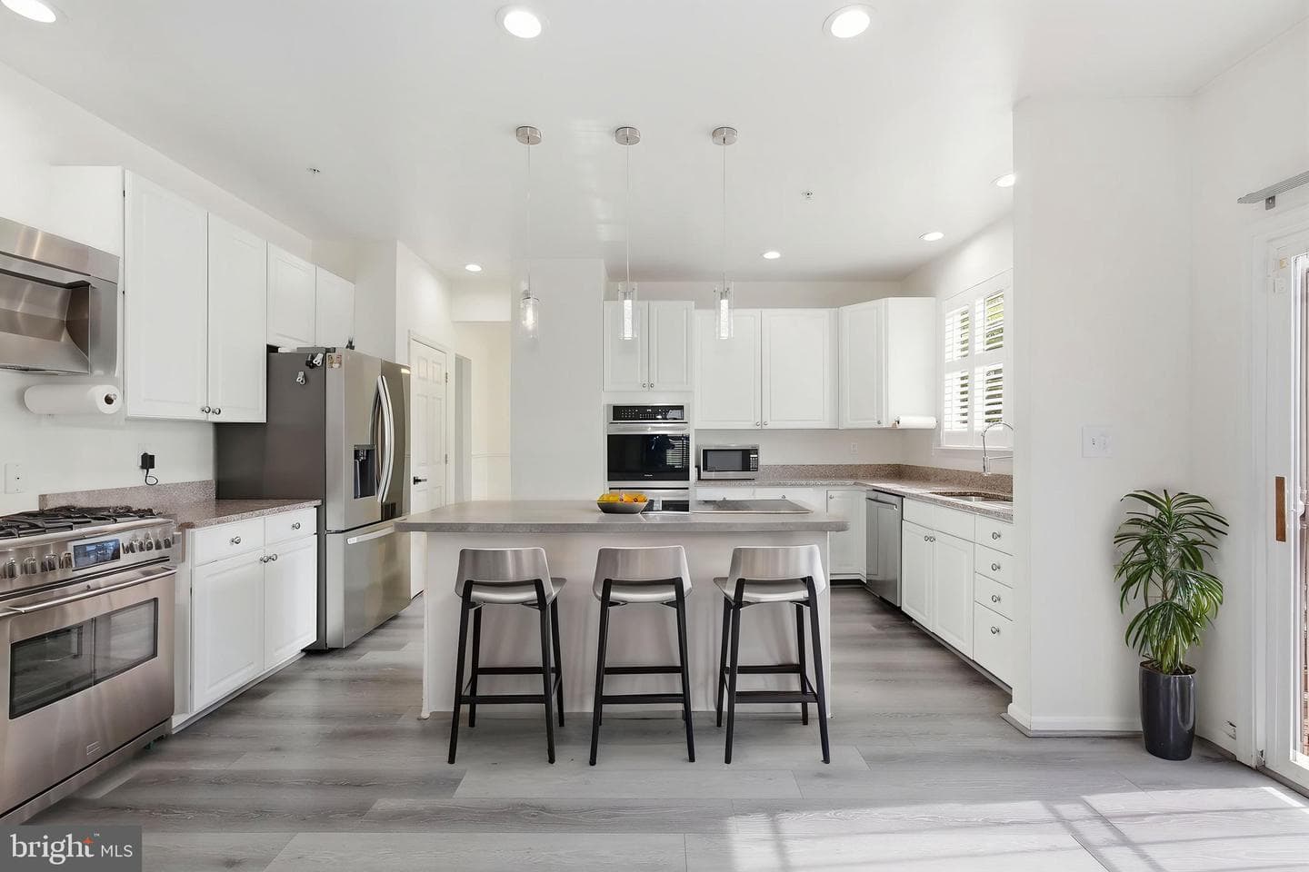 1209 Minnesota Way photo 5