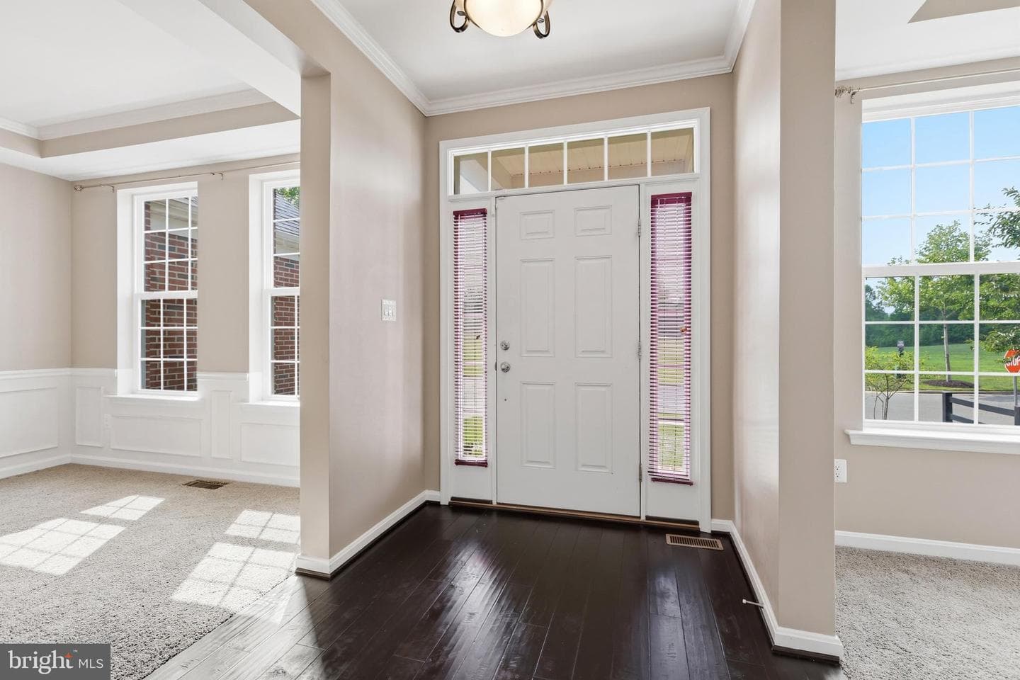2700 Lake Forest Drive photo 3