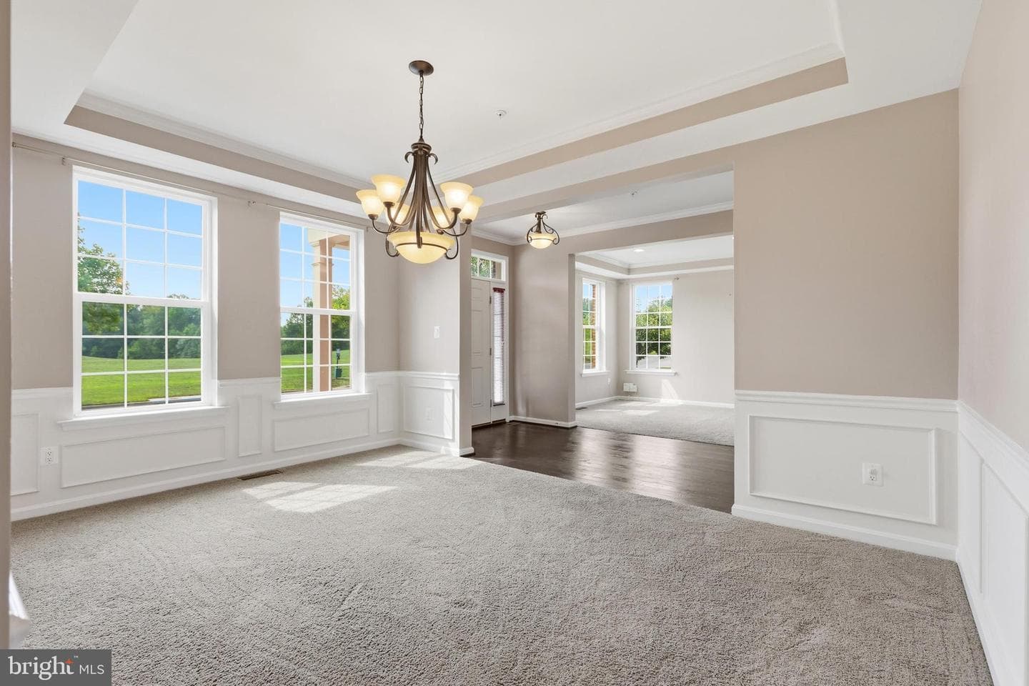 2700 Lake Forest Drive photo 6