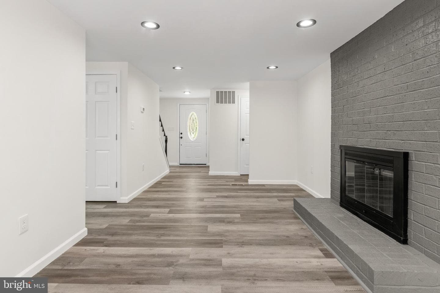 9417 Fairhaven Avenue photo 8