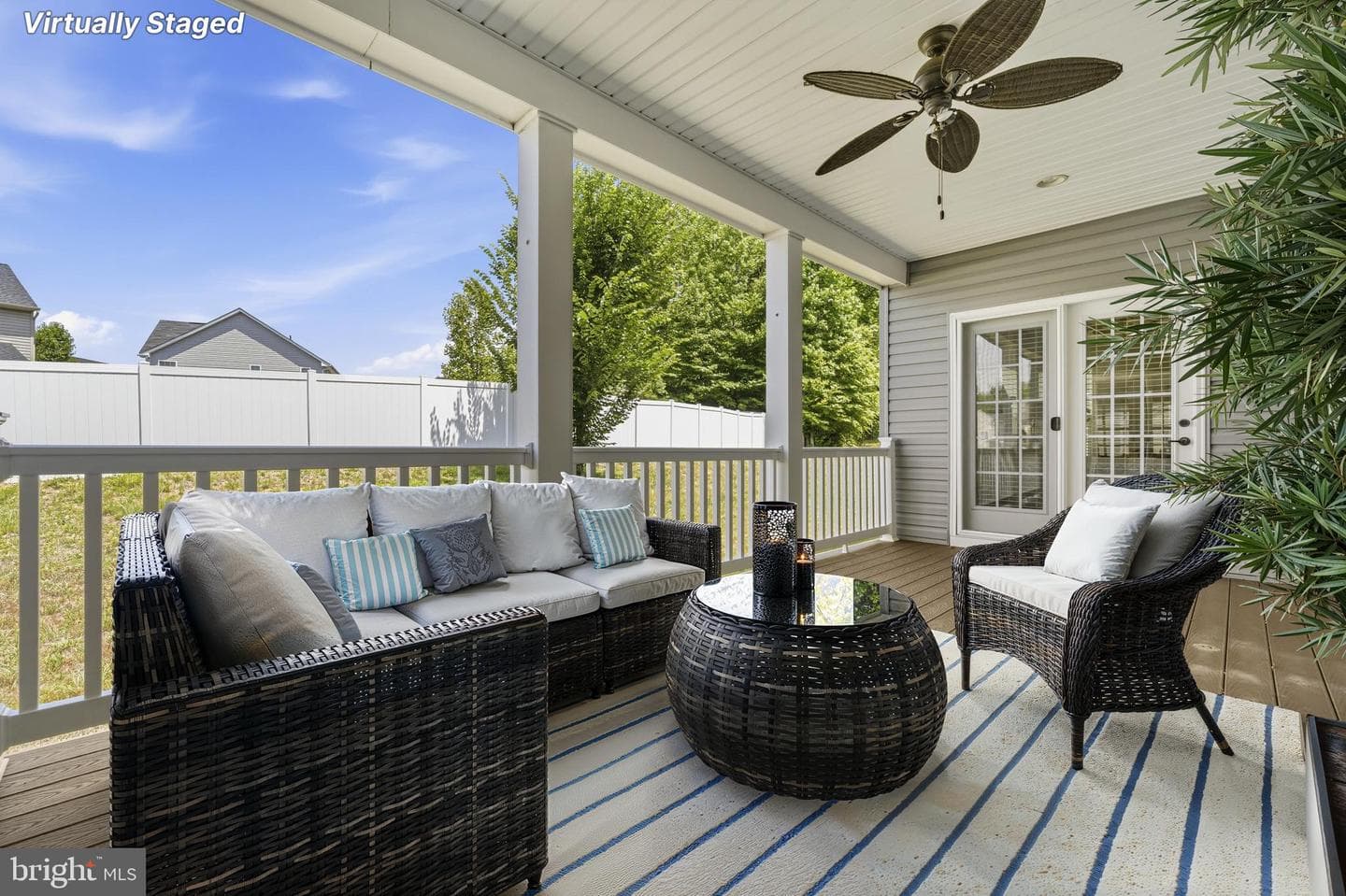 9411 Piaffe Circle photo 15