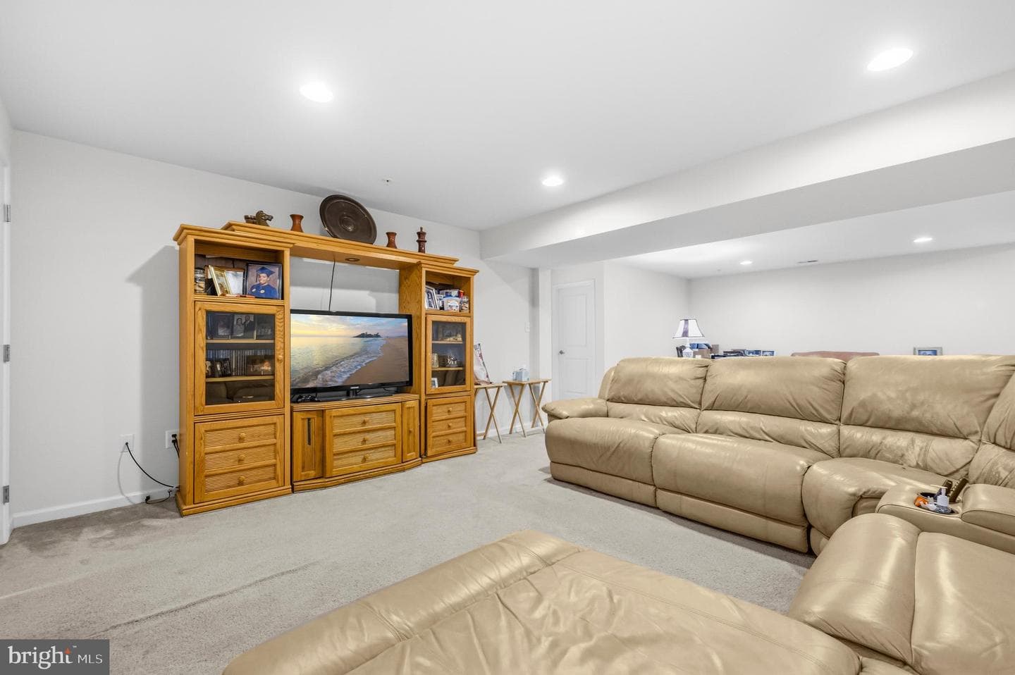 9411 Piaffe Circle photo 23
