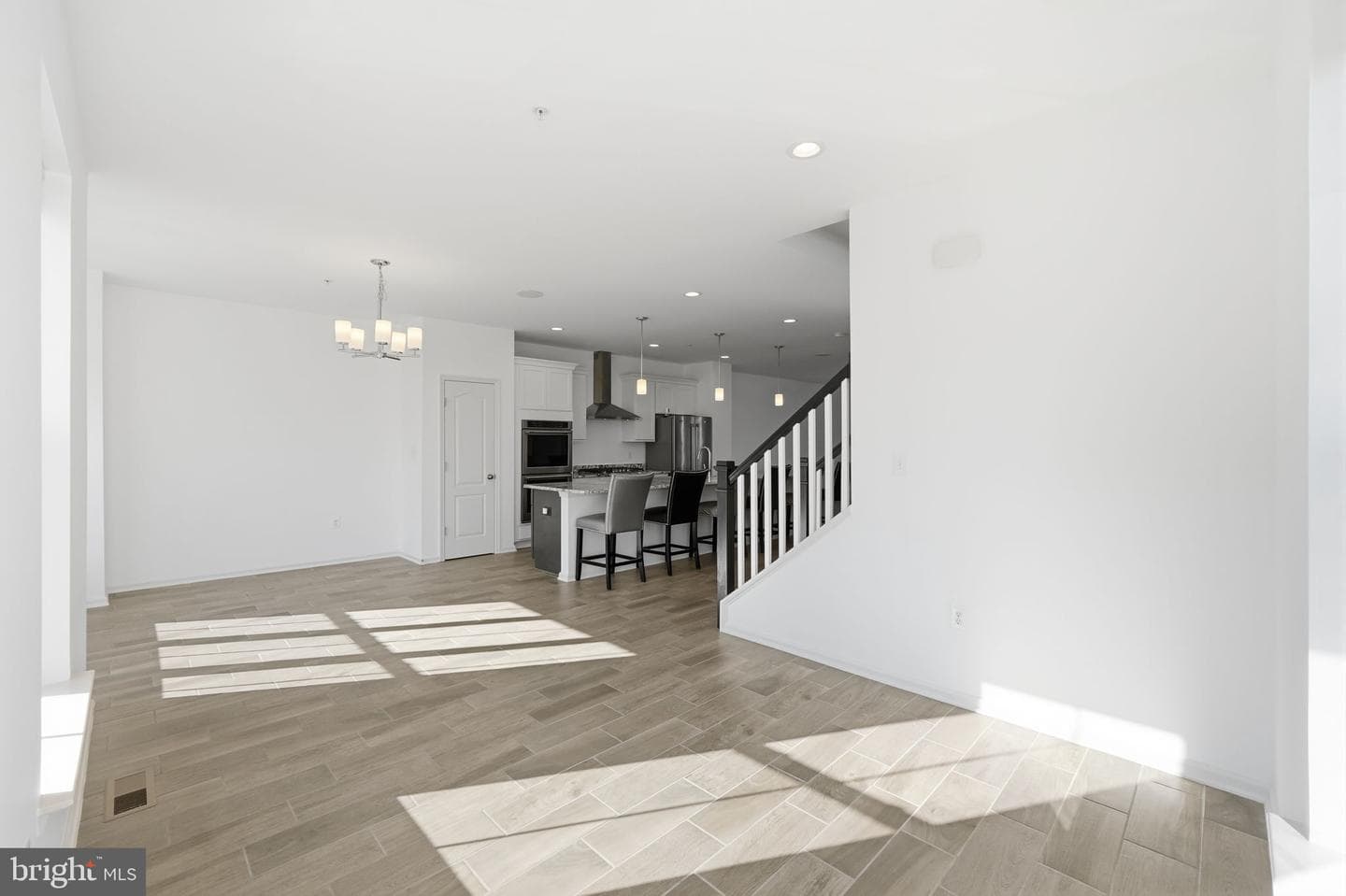 2818 Medstead Lane photo 13