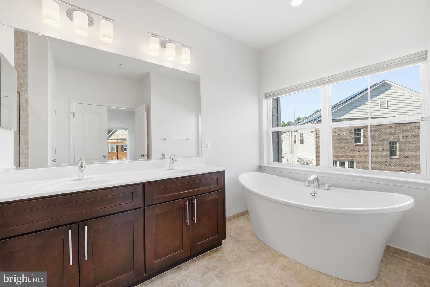 2818 Medstead Lane photo 26