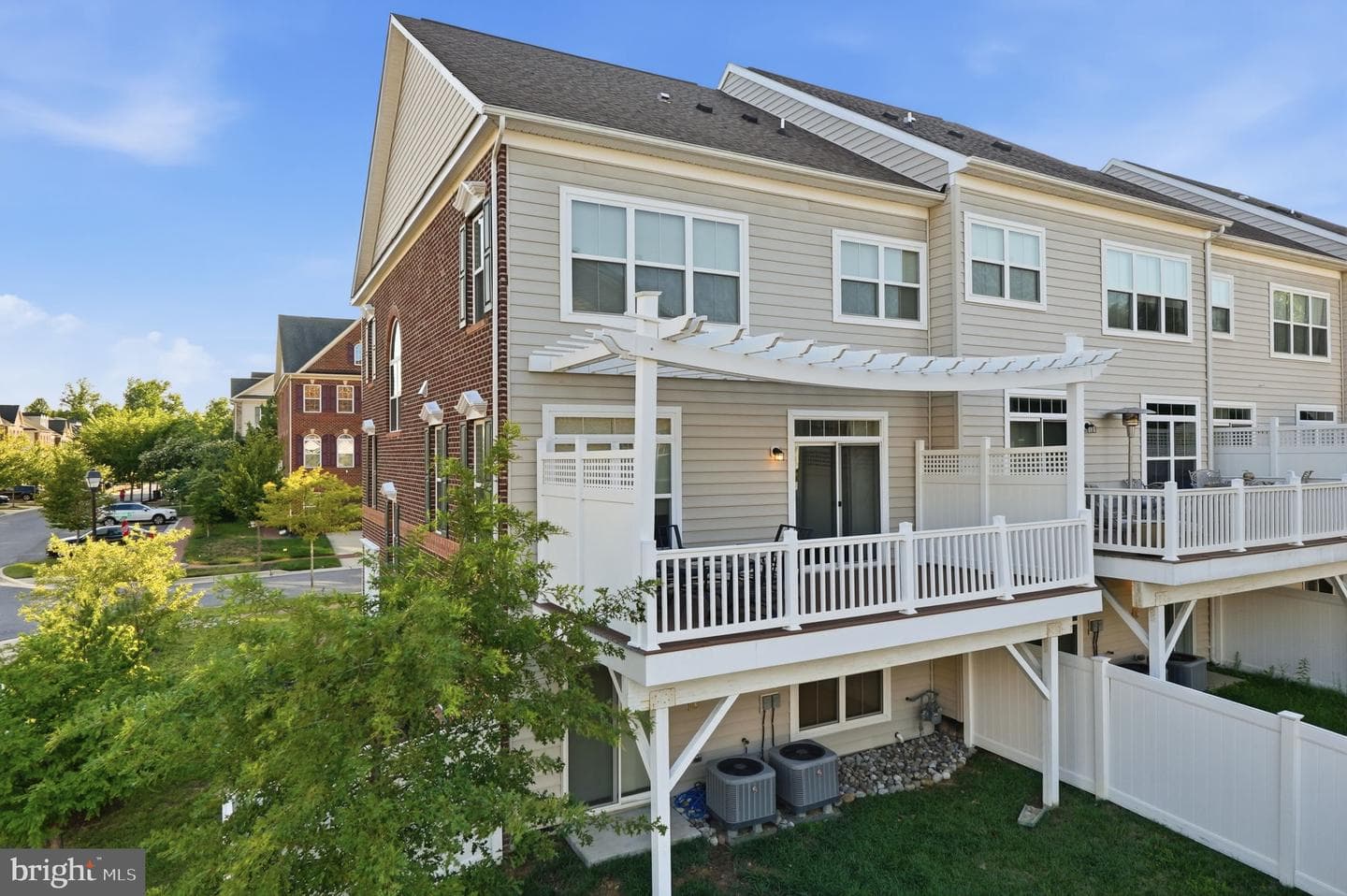 2818 Medstead Lane photo 43