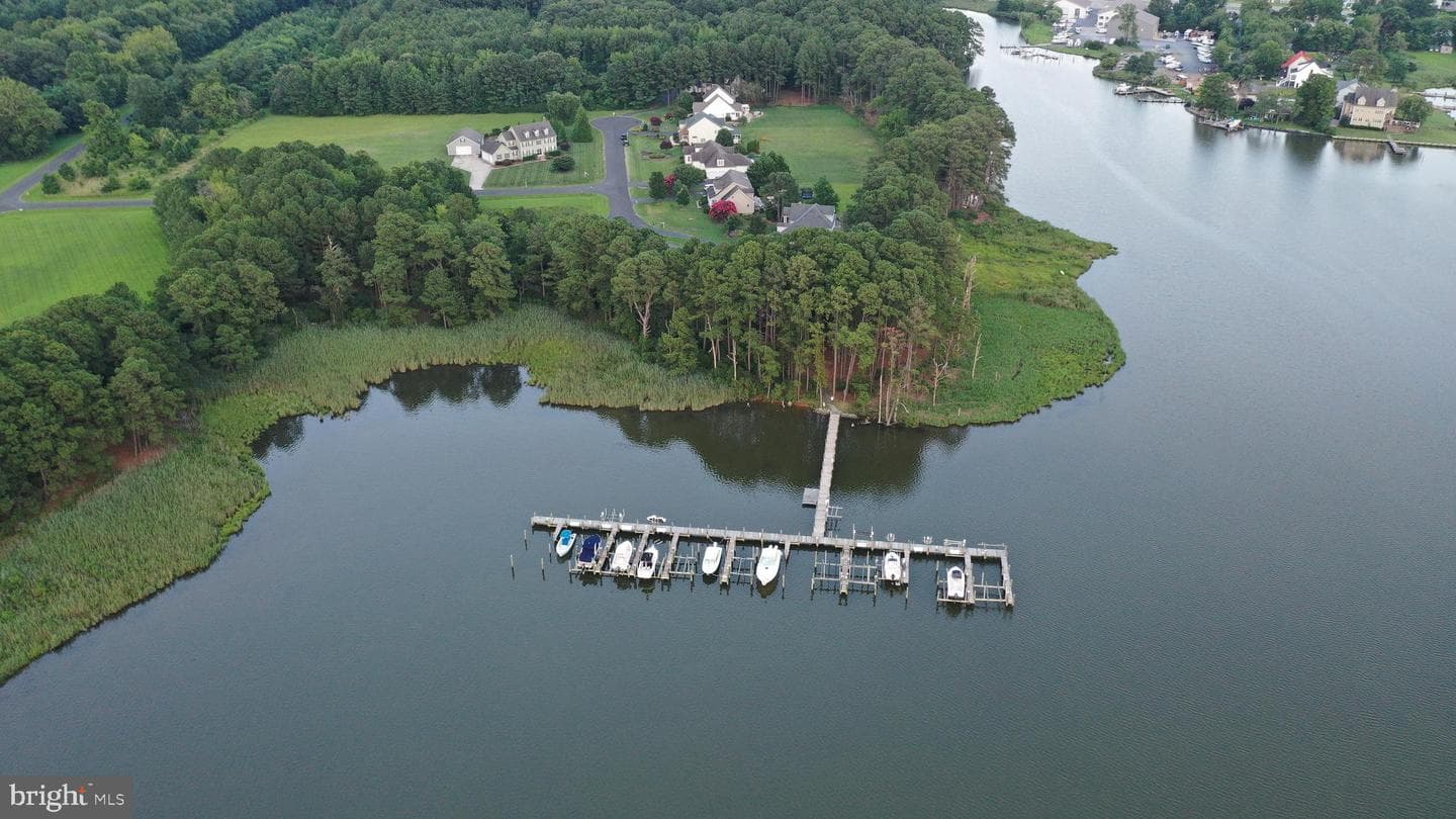 105 Port Court, Grasonville