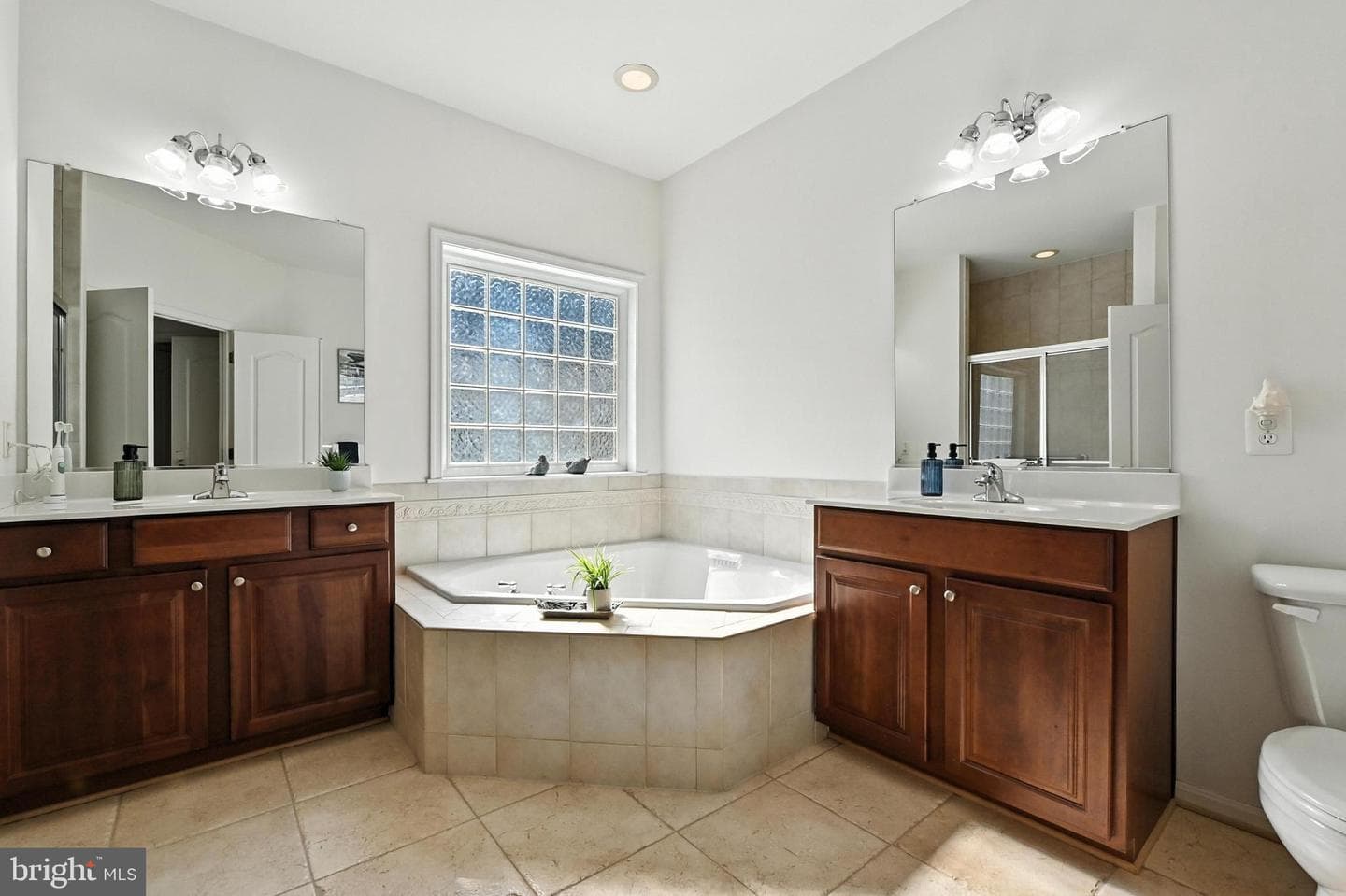 371 Overture Way photo 22
