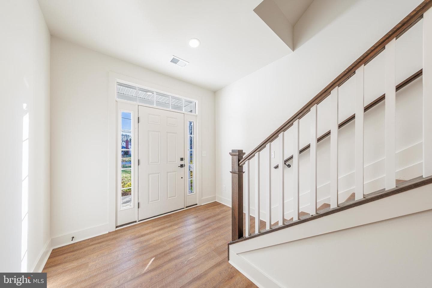 1757 Harbor Drive photo 11