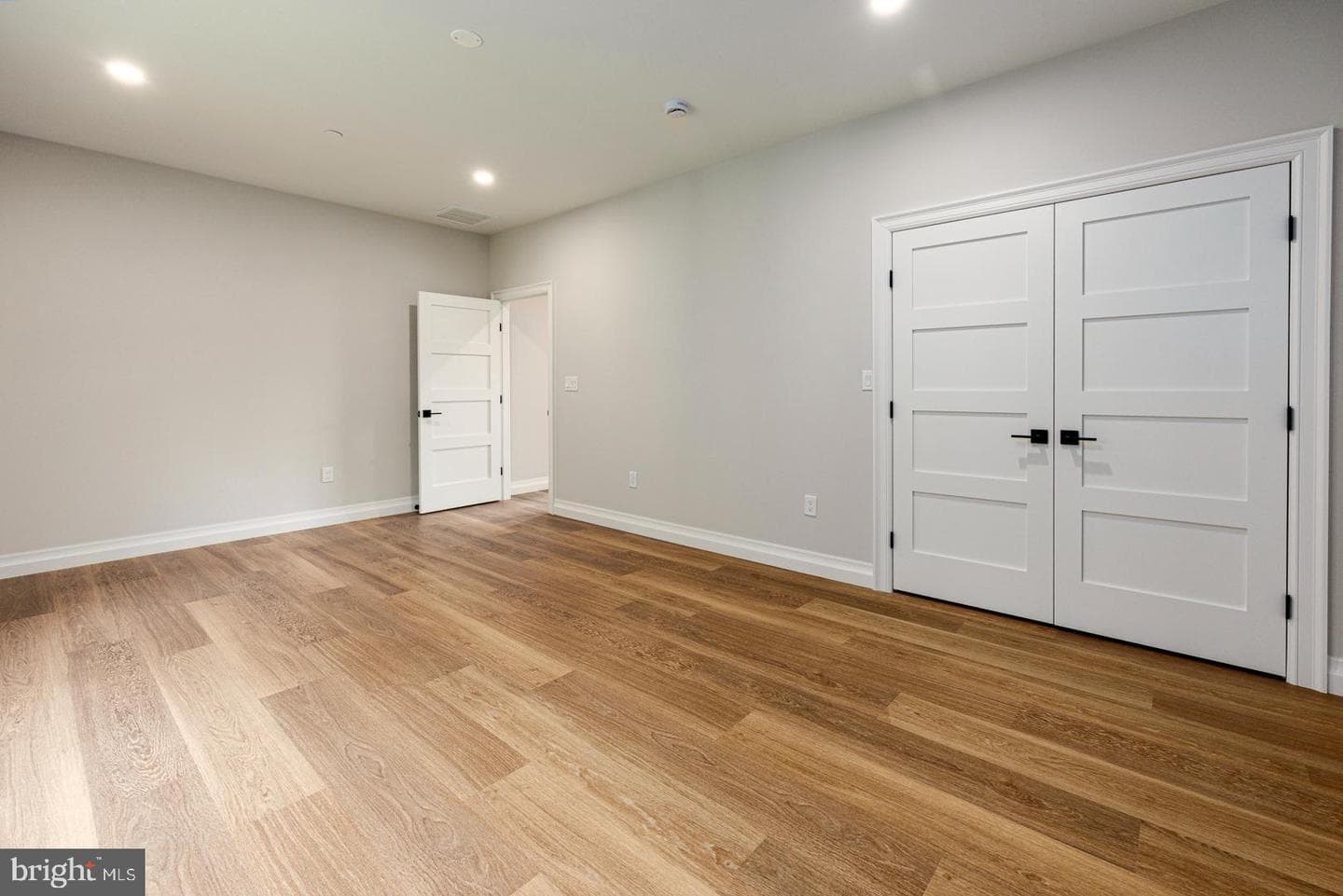 208 Tower Drive photo 42