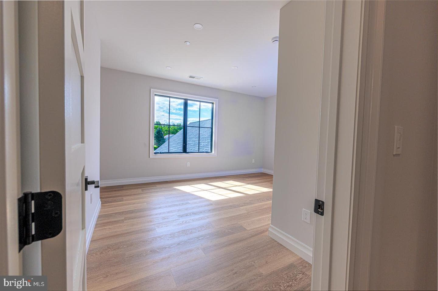 208 Tower Drive photo 45