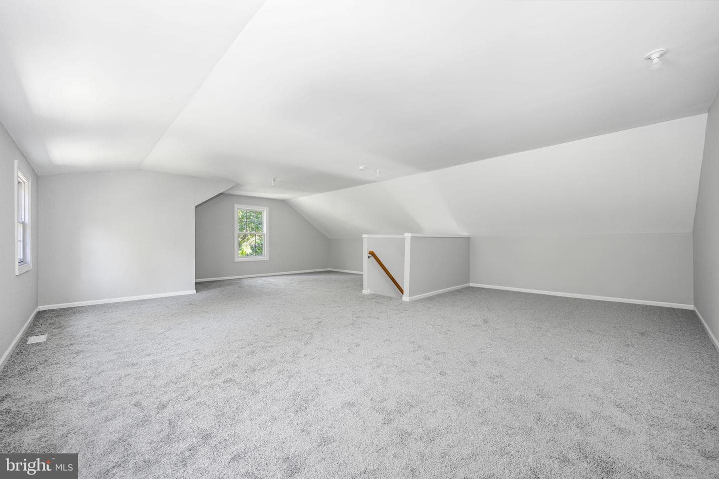 1000 Chesapeake Drive photo 5