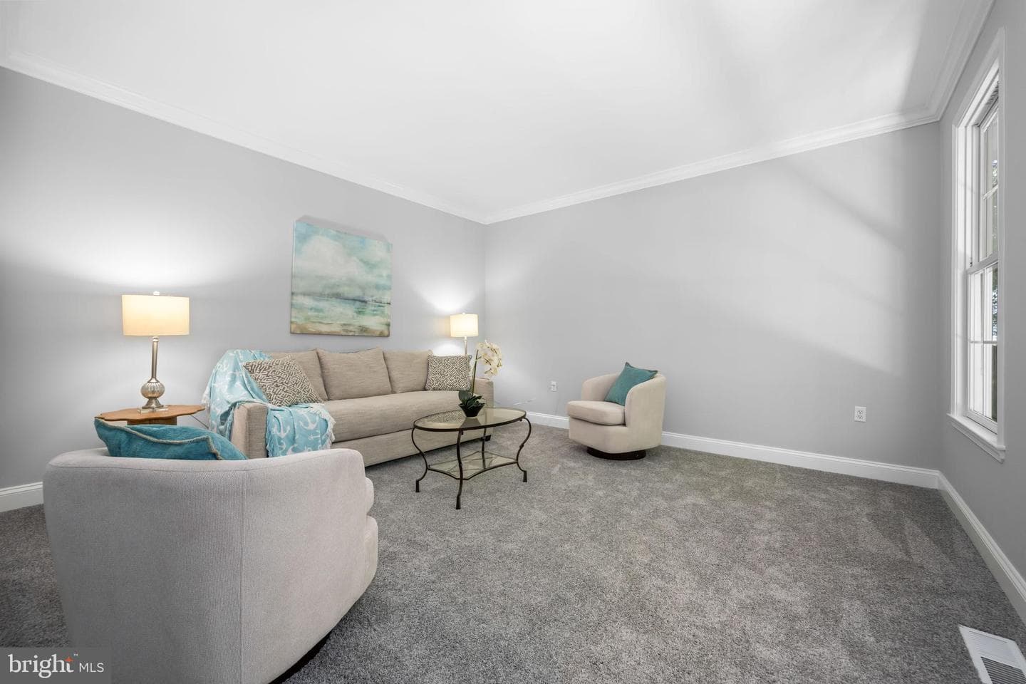 1000 Chesapeake Drive photo 9