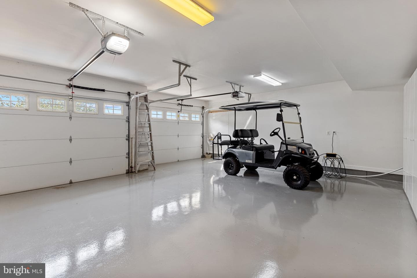 346 Narrows Pointe Drive photo 40